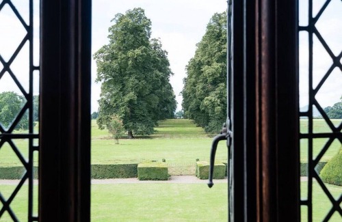 Hanley Castle House | Severn End - 15th Century Manor House
