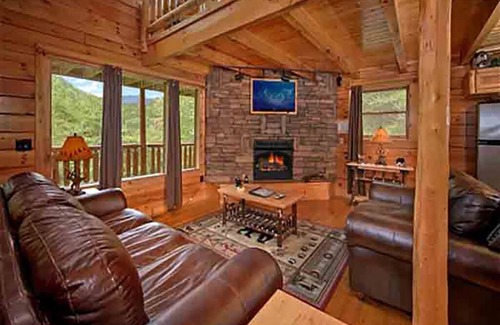 Sevierville Cabin | Sevierville - Deer Crossing - 2 Bedrooms - Sleeps 6