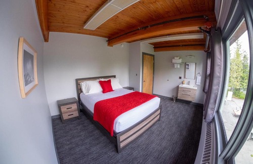 Seward Cabin | Seward Adventure Lodge