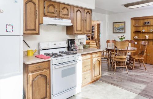 Seward House | Seward's Guest House