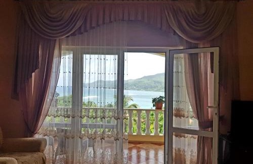 Anse Royale House | SeyBreeze Villa
