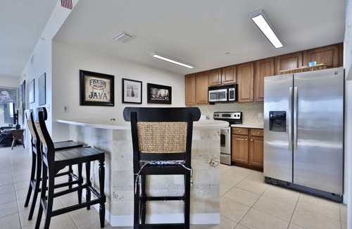 Lower Grand Lagoon Condo | Seychelles end unit 3BR 2BA next door to Schooners!