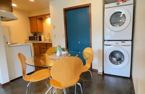 Norman Apartment | [SF 1000 - A]OU-2 Bedroom 1 bath next OU, close to Norman Regional Hospital.