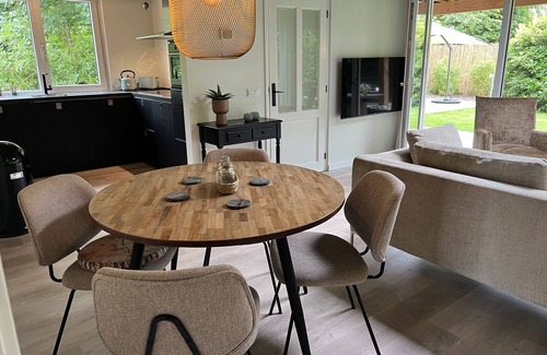 Gasselte House | Sfeervolle Vrijstaande Bungalow 80m2 Terras/veranda Nabij Zwemplas