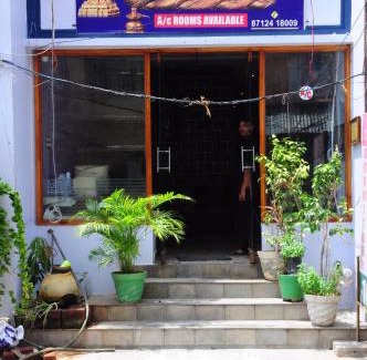 Tirupati Cabin | SGS Residency