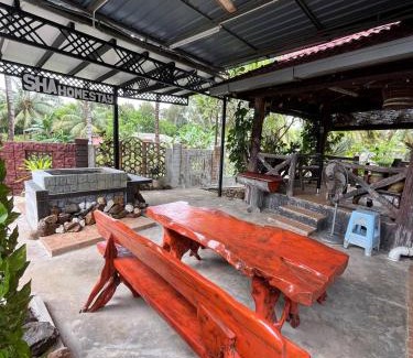 Kampung Titian Pendek House | Sha Homestay
