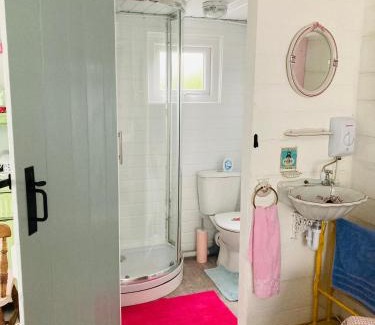 Boscundle House | Shabby Shack near Charlestown & The Eden Project