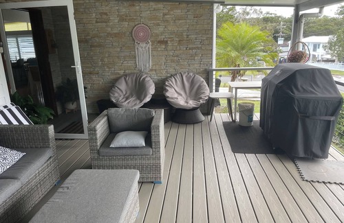 Forresters Beach House | Shack Near the Beach