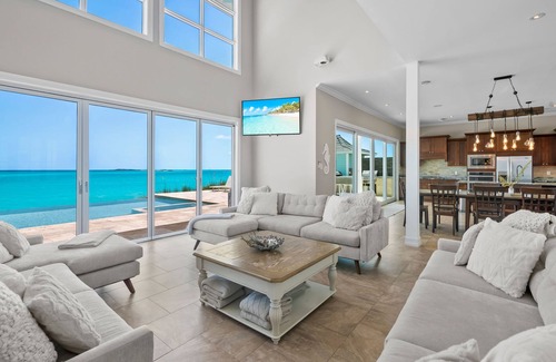 Forbes Hill House | Shades of Blue a luxury home on private beachfront sleeps 20ppl, chef, boat tour