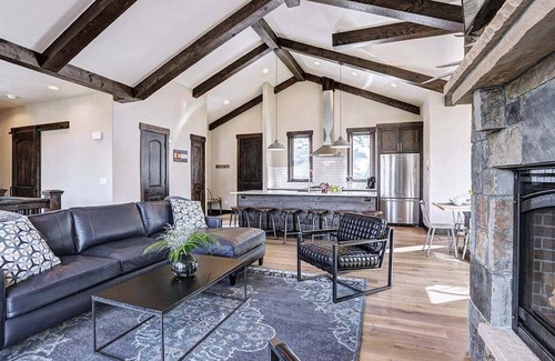 Breckenridge House | Shadows Summit - Breckenridge home with stunning mountain views.