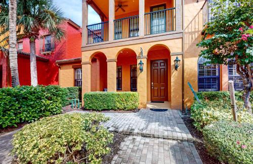 Ole Apartment | Shady Palm Villa