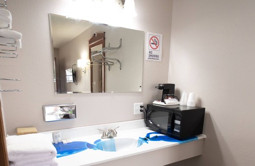Arapahoe Hotel | Shady Rest Motel