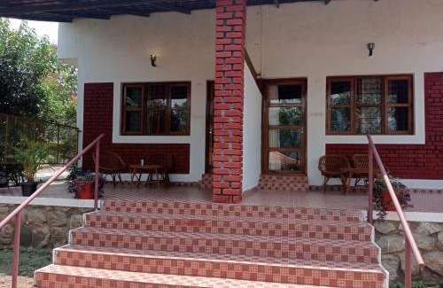 Masinagudi Resort | SHAFATH ALI KHAN BED and BREAKFAST