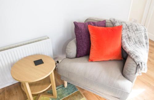 Shaftesbury Apartment | Shaftesbury Modern Annexe