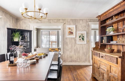 Catskill Villa | Shakespeare on the Hudson by AvantStay | Two Home Buyout on the Hudson River