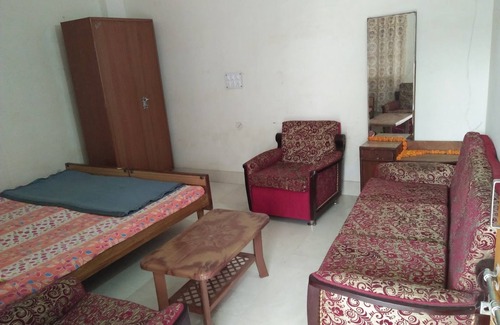 Banka Hotel | Shambhu Indu Guest House