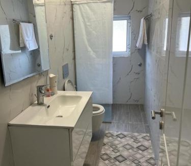 Delvine Apartment | Shamet