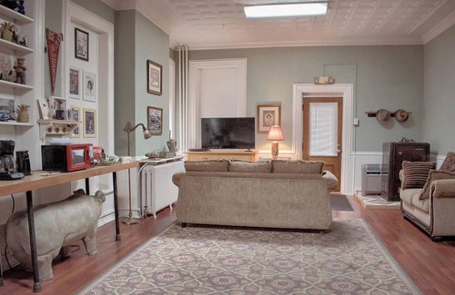 Ranshaw House | Shamokin Bed and Breakfast