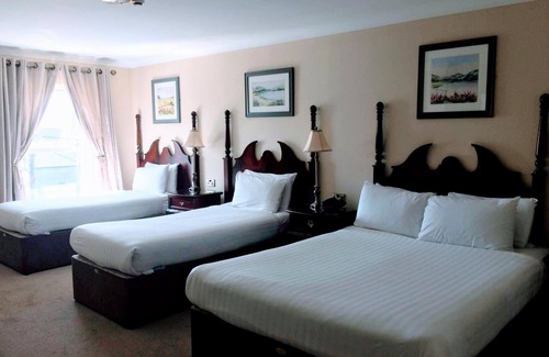 Lahinch Hotel | Shamrock Inn Hotel