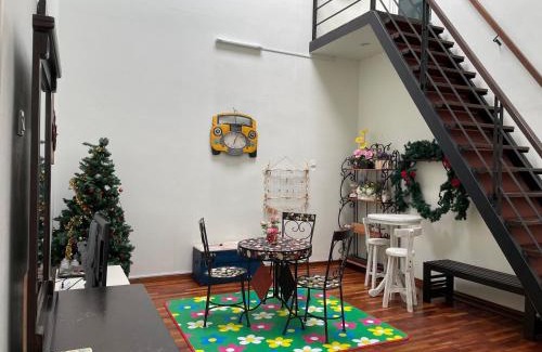 Tanjung Bungah Villa | Shamrock Villas Corner OR Seaview OR Standard