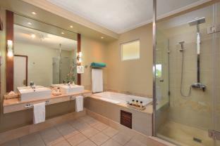 Blue Bay Resort | Shandrani Beachcomber Resort & Spa