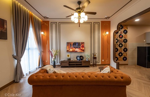 Kuala Lumpur Condo | Shanghai Theme Condo with 10 mins drive to KLCC/TRX Mall/Pavillion KL