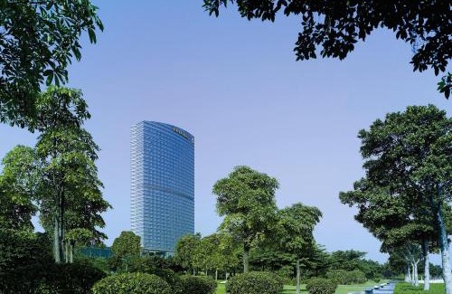 Pazhou Residential District Hotel | Shangri-La Guangzhou-Walking to Canton Fair Complex