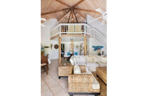 Governor's Harbour House | Shangri-La home