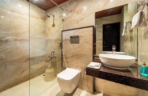 Kulem Hotel | Shangri La Jungle Resort