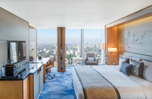 Elephant and Castle Hotel | Shangri-La The Shard, London