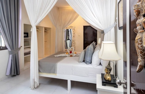 Sanur Villa | Shangrila beachfront location