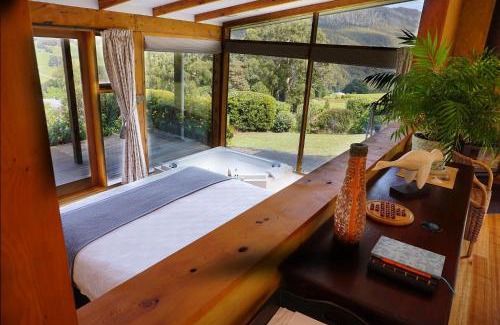 Glendevie Villa | Shanleys Huon Valley