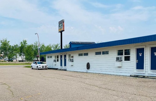Fort Nelson Hotel | Shannon Motel