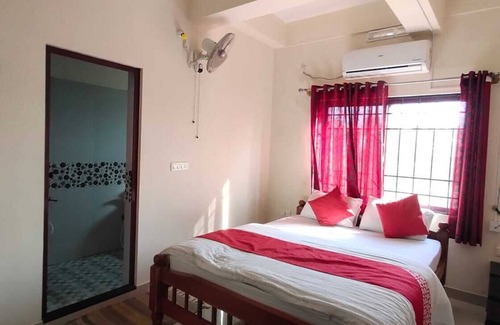 Virarajendrapet Hotel | Shanthala Residency