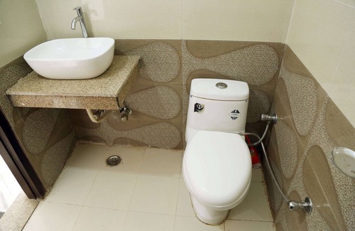 Munirka Bed & Breakfast | Shanti Residency
