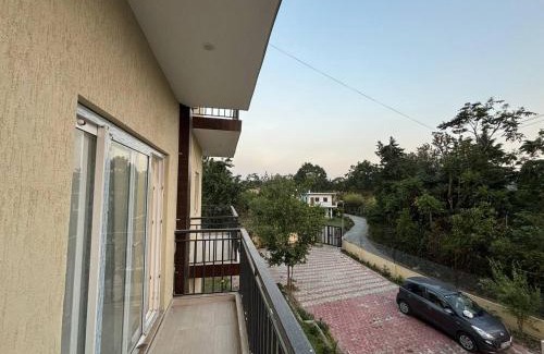 Bhimtal Apartment | Shanti Retreat