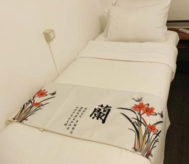 Acquabella Hostel | Shared home Wang-Private & Shared Room-With Massage-LGBT