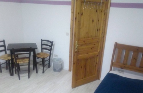 Langengrassau Apartment | Shared room for 3 guests with 40m² in Heideblick (71790)