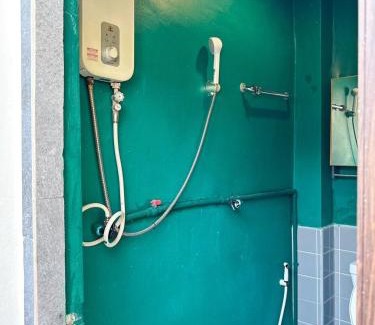 Bang Phlat House | Shared Room Megun