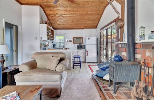 San Luis Obispo House | SHARI'S PLACE - UNEXPECTED CHARM; STAND-ALONE COTTAGE