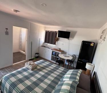 Denham Apartment | Shark Bay Cottages