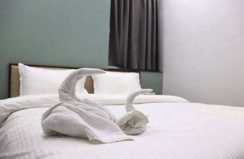 Erandwane Hotel | Sharman Suites