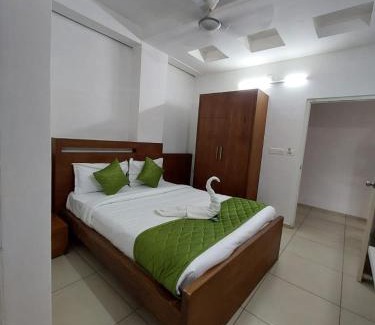 Edapalli Hotel | Sharp Suites