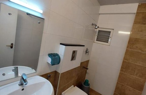 Edapalli Hotel | Sharp Suites