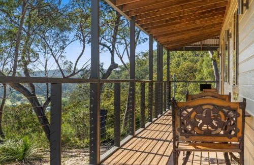 Leets Vale House | Sharpe's Ridge Retreat