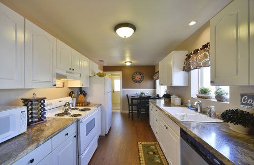 Mount Shasta House | Shasta Star. Mountain views in downtown Mt. Shasta