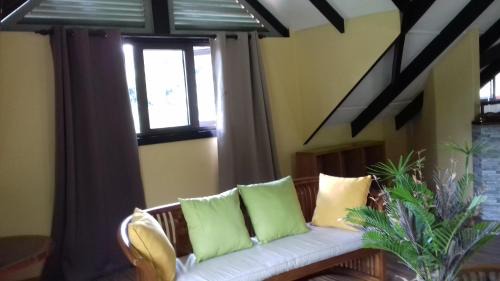 Mare Anglaise Apartment | SHAY LYAH SELF CATERING
