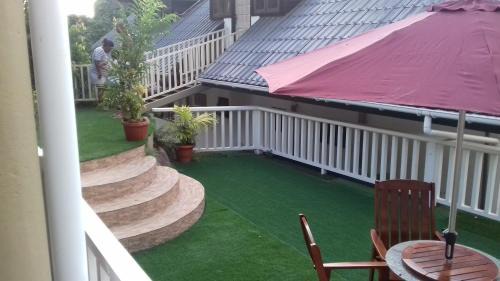 Mare Anglaise Apartment | SHAY LYAH SELF CATERING