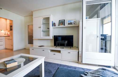 Sahlenburg Apartment | SHE6 - Holiday apartment with sea view in the beach tower Cuxhaven Sahlenburg