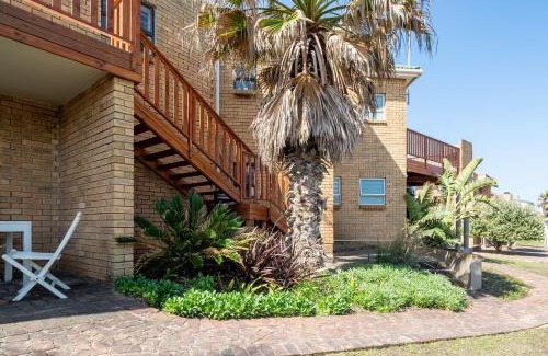 Myoli Beach Apartment | Shearwater Studio Sedgefield